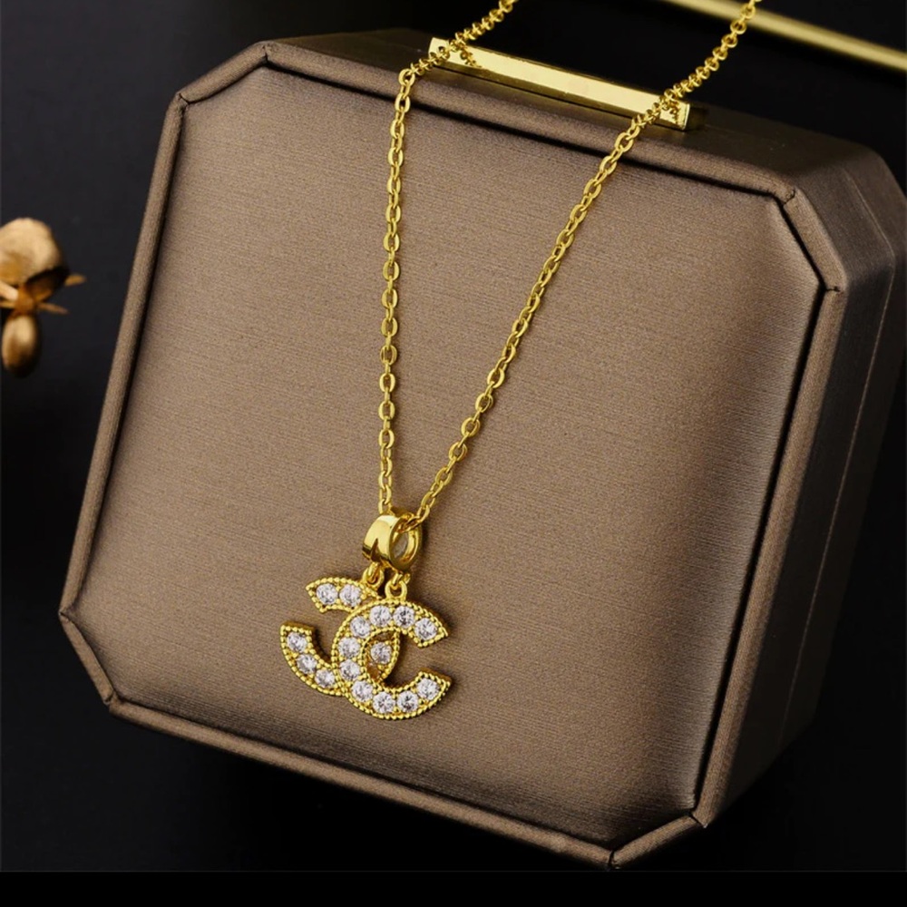 MOMS NECKLACE - Picture 3 of 3